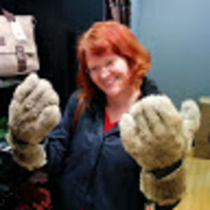 Meet your Posher, Kelly